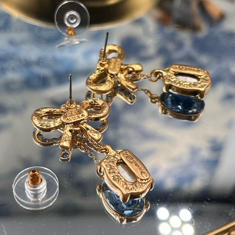 🆕 OSCAR DE LA RENTA 🧿 NWOT Blue Sparkle & Dangling Bow Earrings - Picture 10 of 16